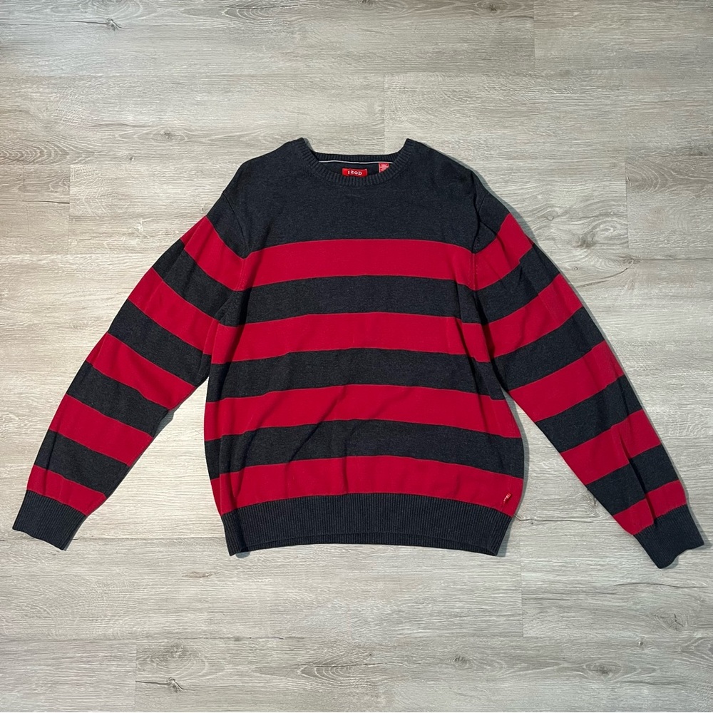 IZOD Red & Gray Stripped Sweater - L